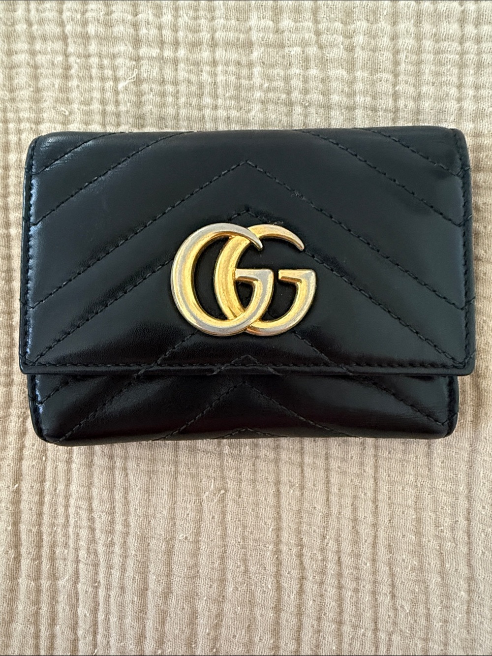 Gucci Marmont Black Quilted Leather wallet